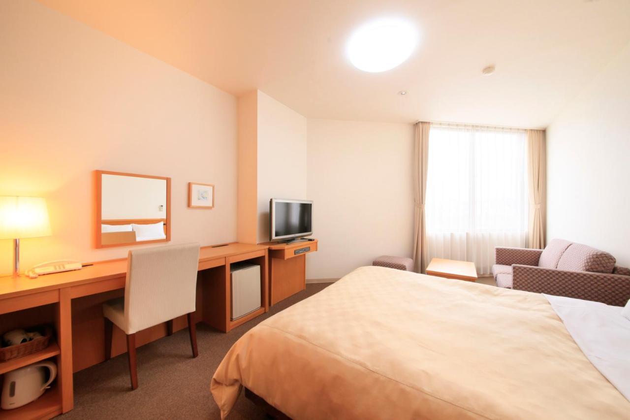 Hotel Green Core Цутиура Экстерьер фото