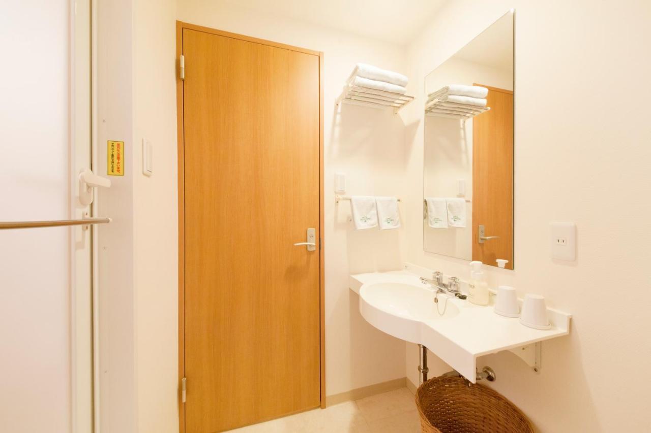 Hotel Green Core Цутиура Экстерьер фото