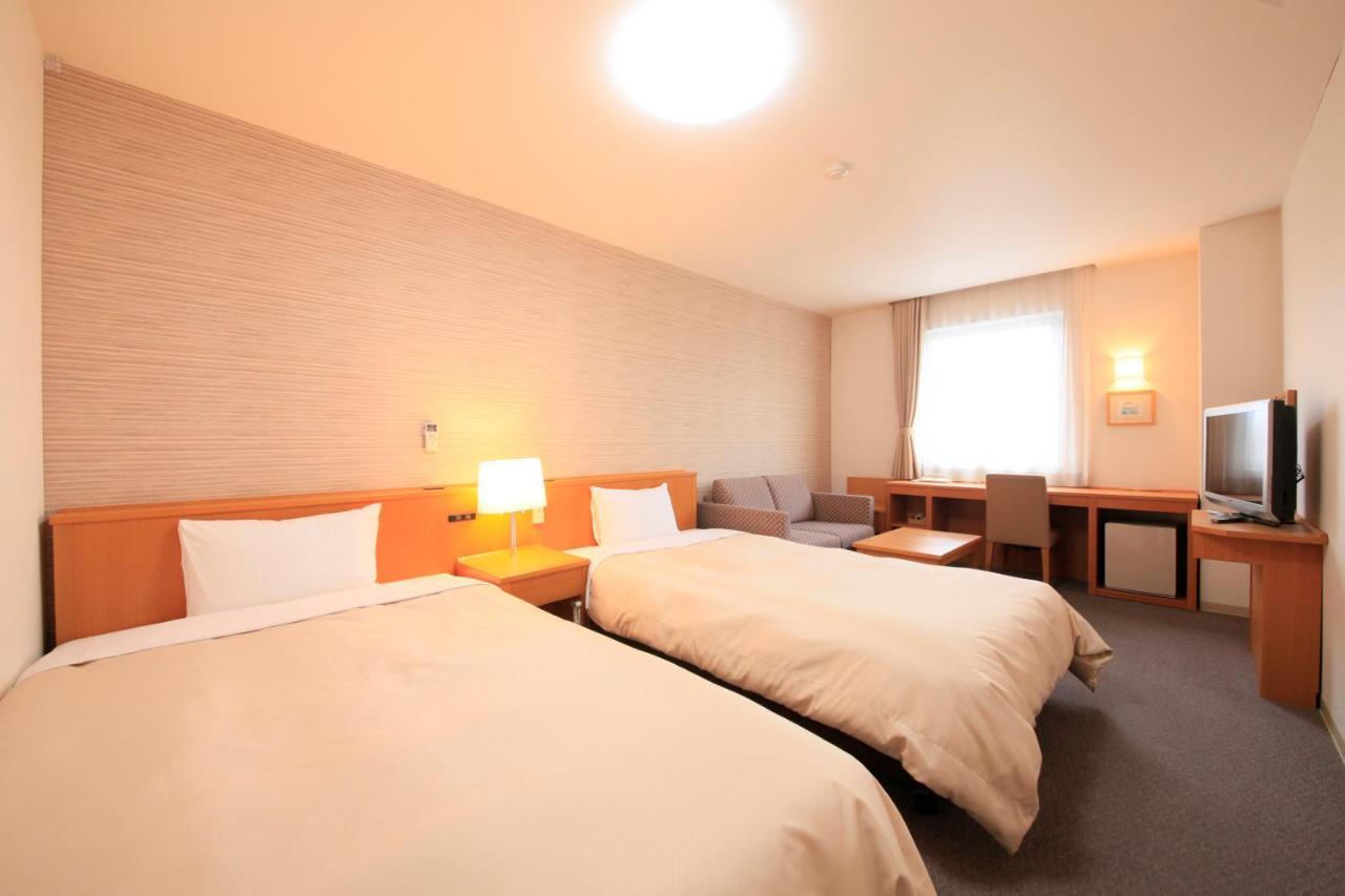 Hotel Green Core Цутиура Экстерьер фото